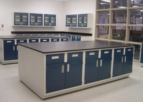 Metal casework resists corrosion, chemicals, and abrasions