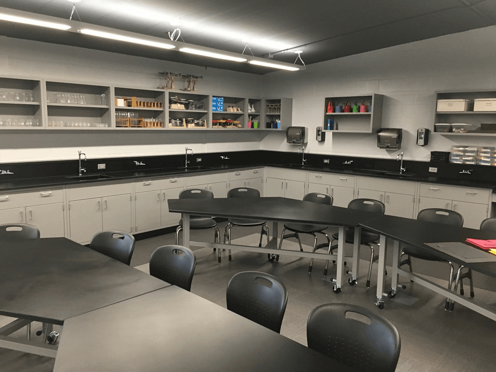 Forreston High School Classroom Laboratory