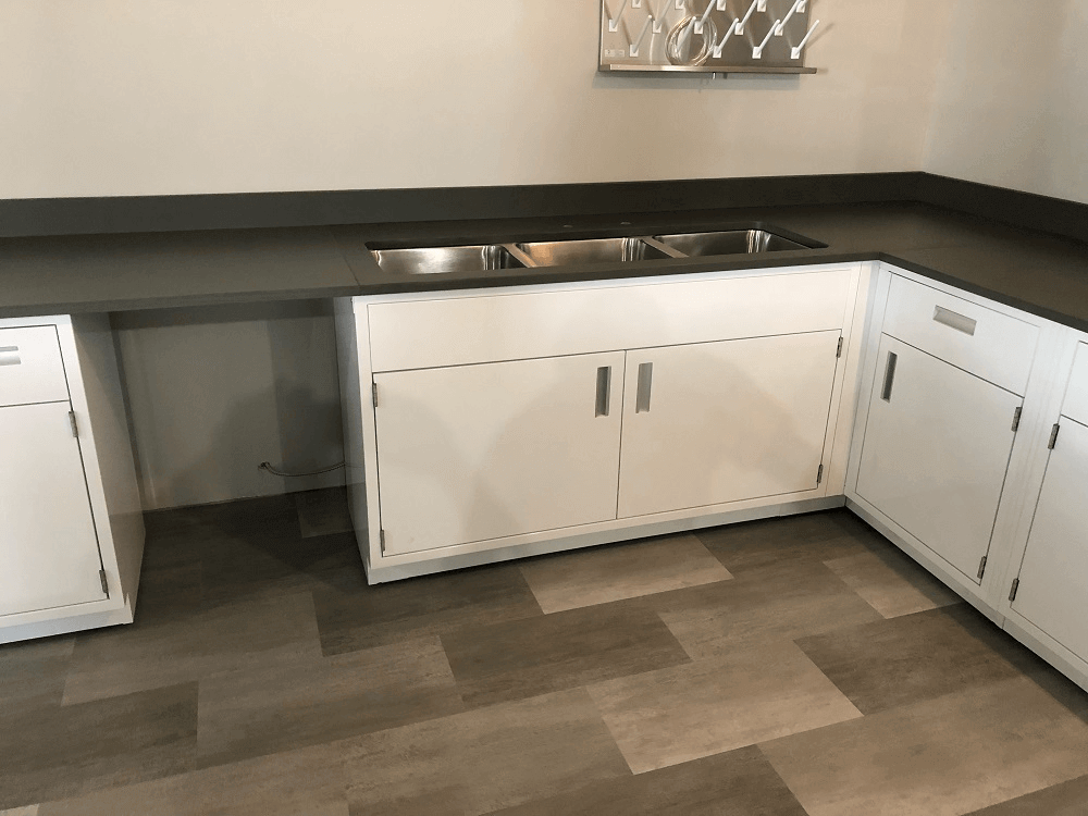 RainShadow Epoxy Counters and Sink with Pegboard