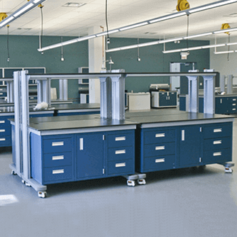 Custom lab furniture including flexible systems tables